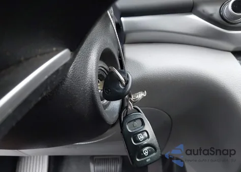 2020 Hyundai Elantra Sel z USA, uszkodzony, nr VIN 5NPD84LF8LH585564